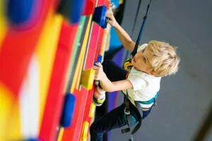 Escalade en salle 100 % FUN
