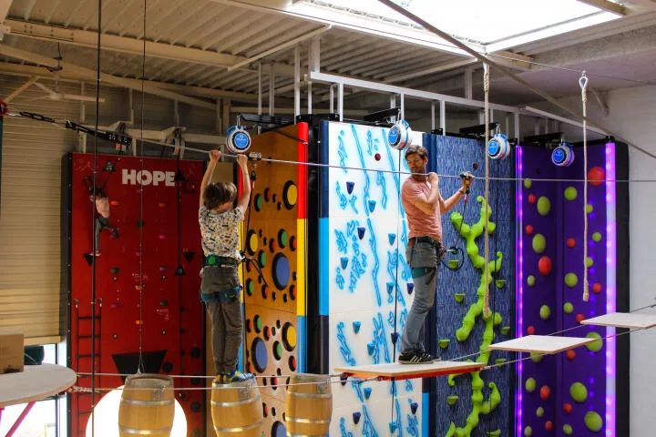 parcours accrobranche intérieur Hapik 