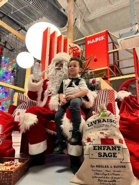 séance d'escalade - arbre de noël Hapik